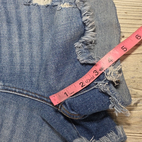 Judy Blue Distressed Denim Jean Shorts You Are My Sunshine Womens Size Small - Picture 8 of 10